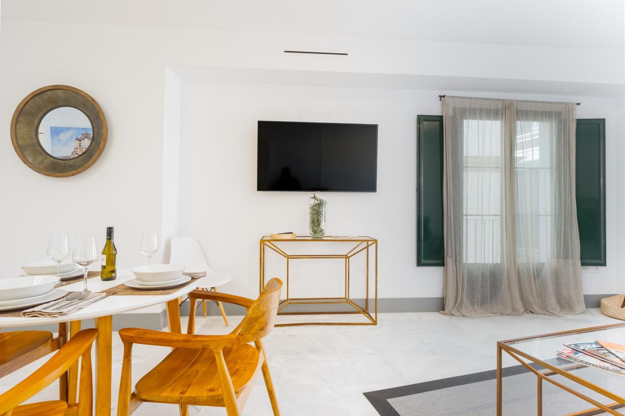 Panther Home Francos Севиля Екстериор снимка