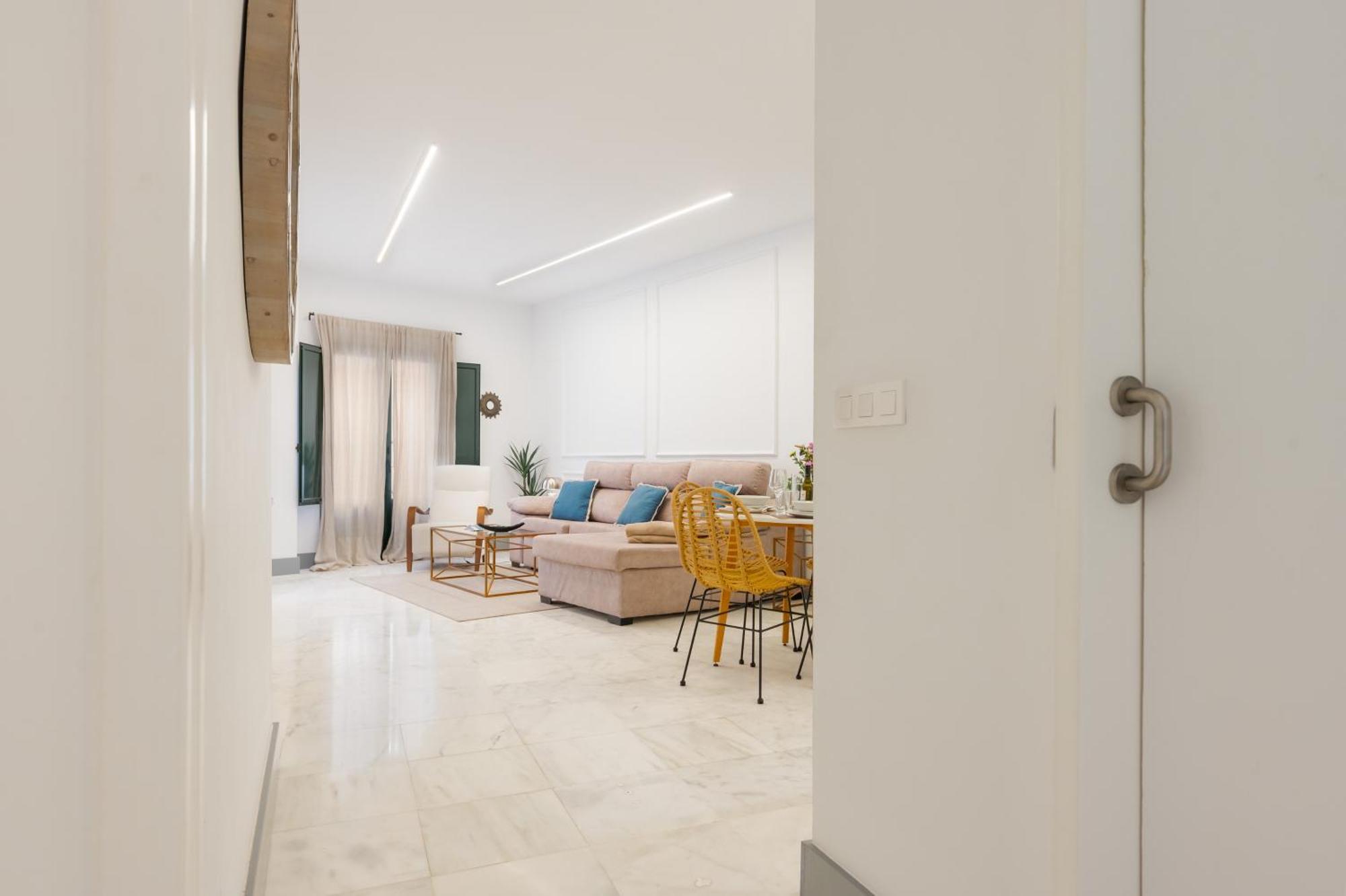 Panther Home Francos Севиля Екстериор снимка