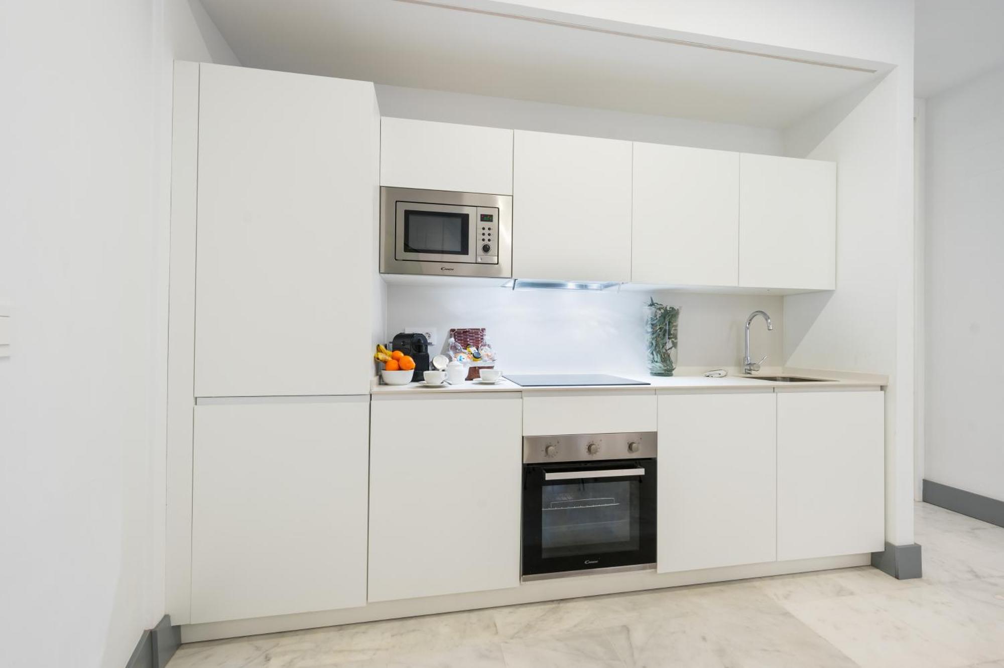 Panther Home Francos Севиля Екстериор снимка